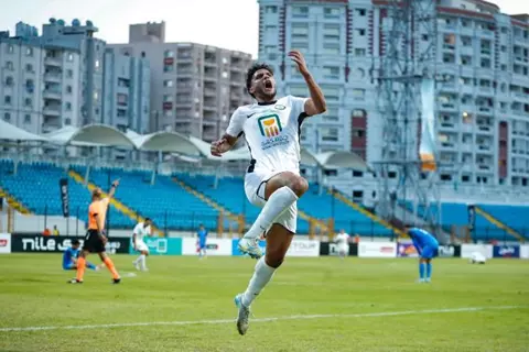 ينافس على هداف الدوري.. أسامة فيصل يتألق مع البنك الأهلي (أرقام)